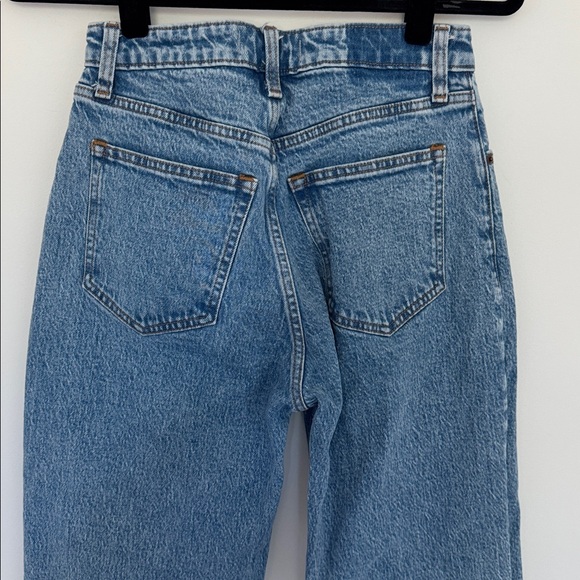 Abercrombie & Fitch The 90's Relaxed Jean High Rise, Curve Love - Size 26/2 - Picture 6 of 8